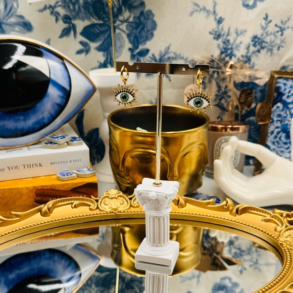 🆕 KURT GEIGER LONDON 🧿 NWOT Evil Eye Huggie Earrings - Picture 5 of 16